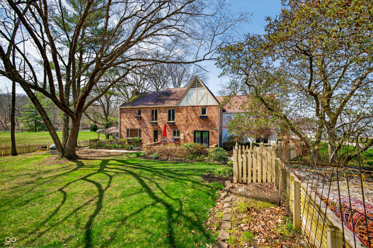 Listing Image 89