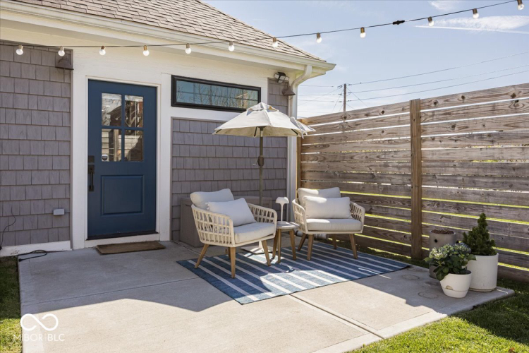 Listing Image 23