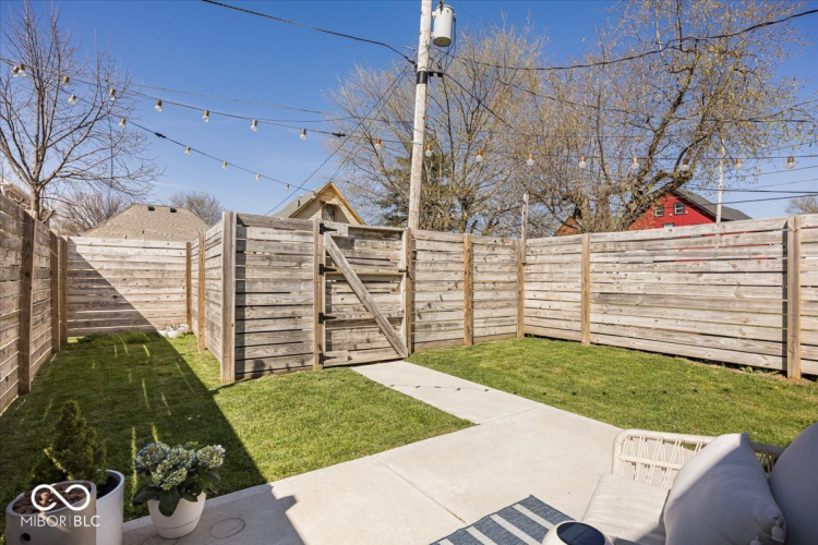 Listing Image 25