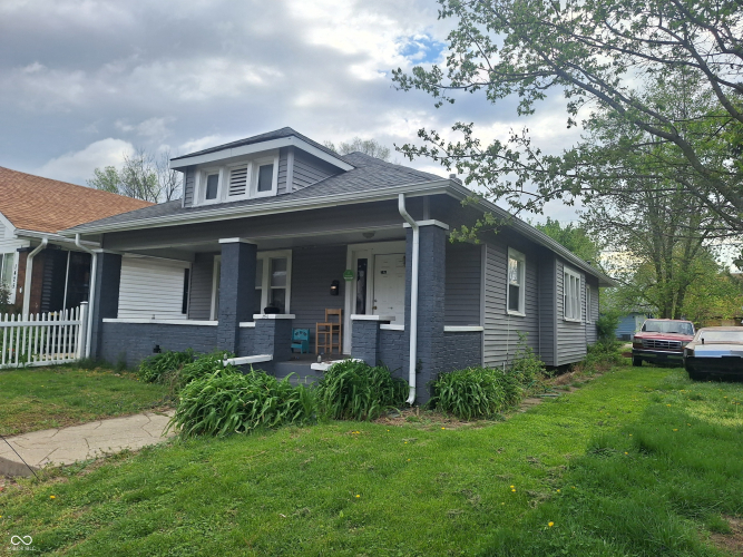 Listing Image 2