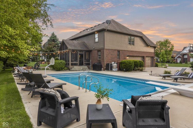 Listing Image 125