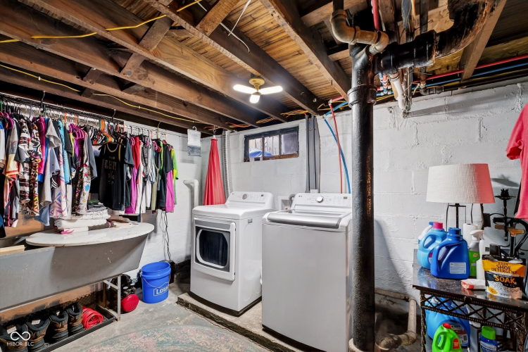Listing Image 19