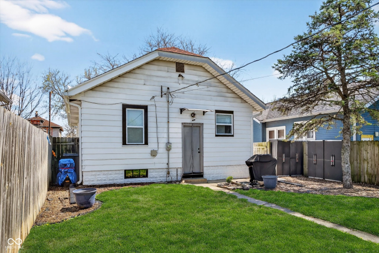 Listing Image 23
