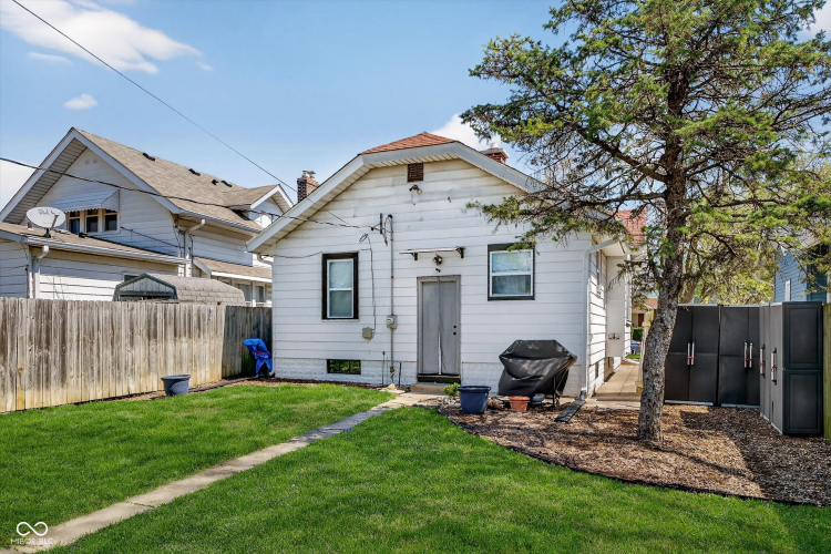 Listing Image 25
