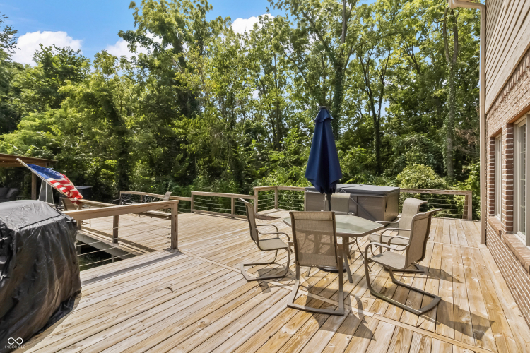 Listing Image 102
