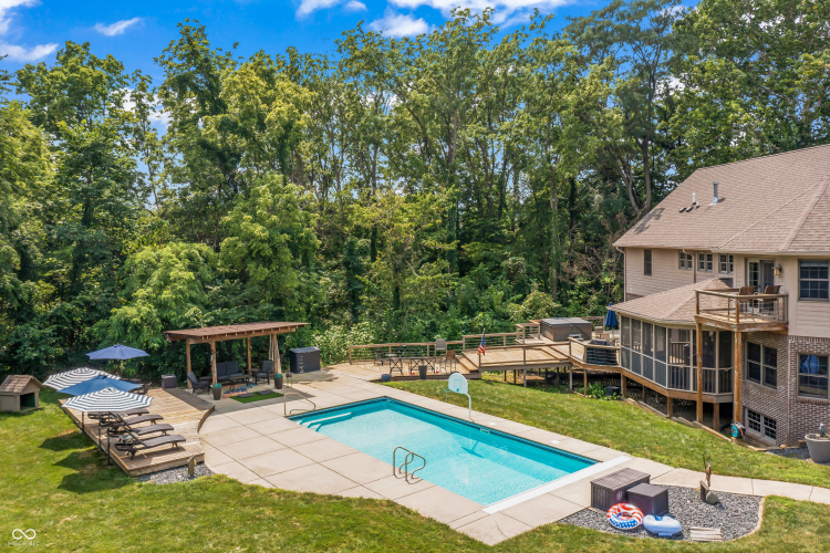 Listing Image 112