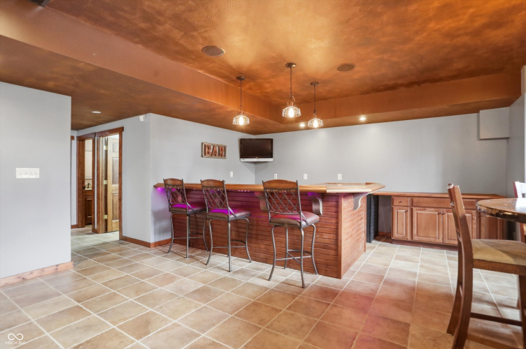 Listing Image 87