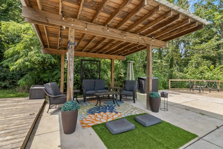 Listing Image 10