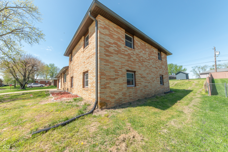 Listing Image 29