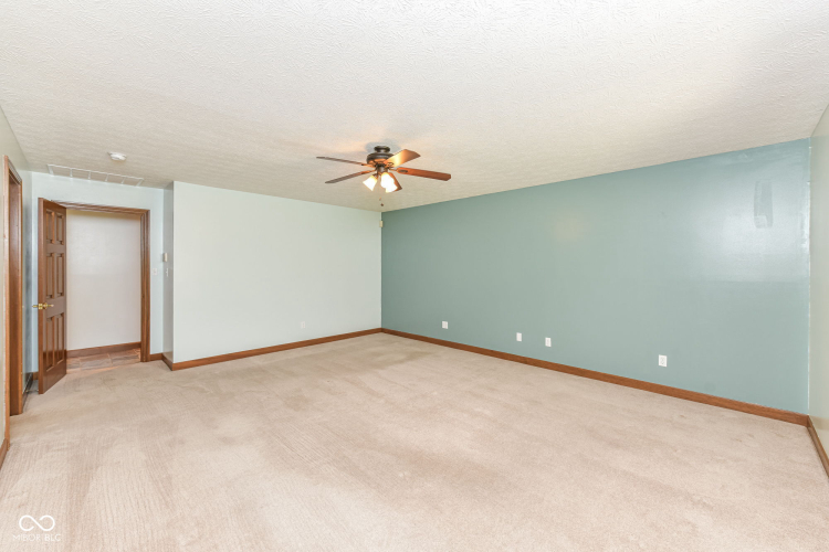 Listing Image 26