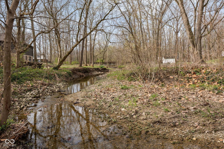 Listing Image 44