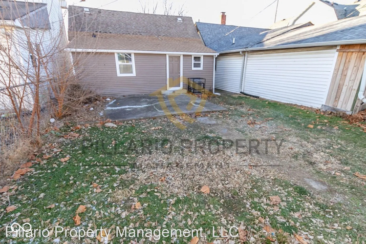 Listing Image 7