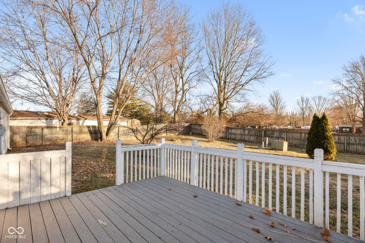 Listing Image 28