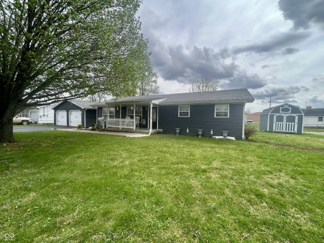 Listing Image 3