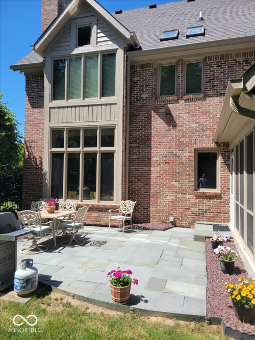 Listing Image 51