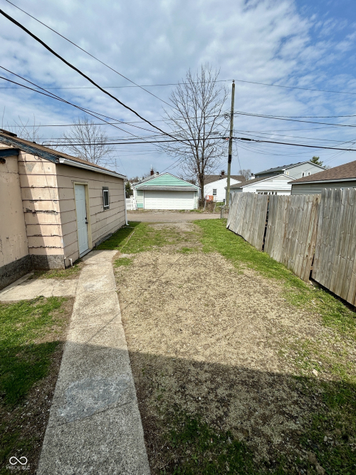 Listing Image 27