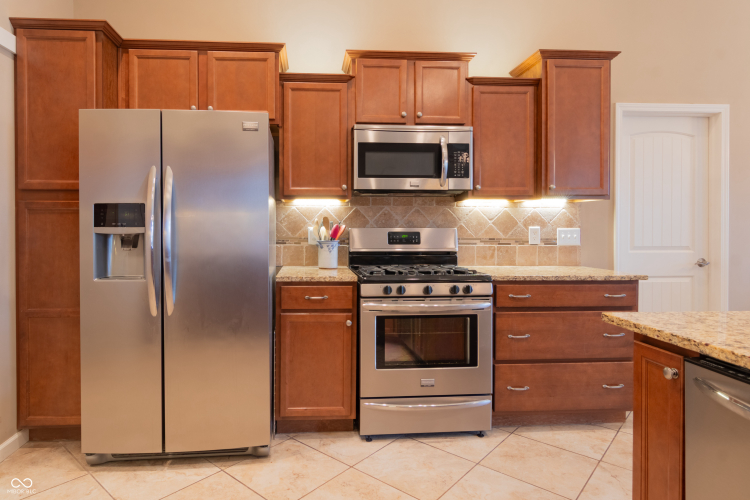 Listing Image 15