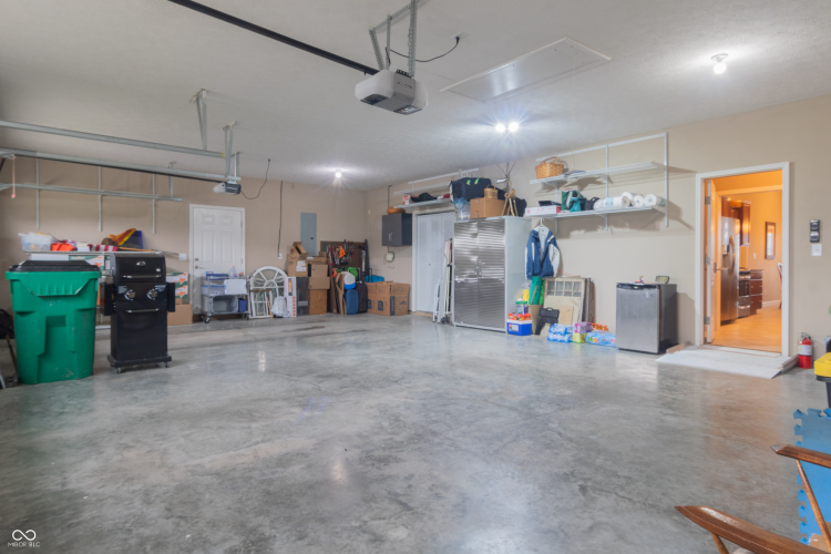 Listing Image 45