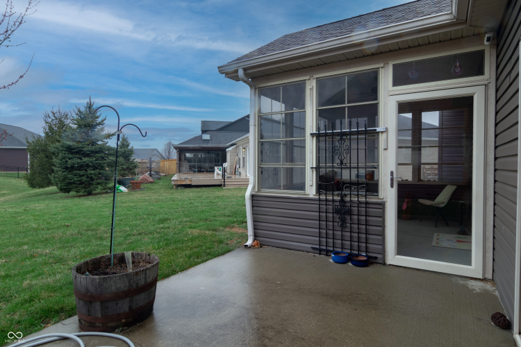 Listing Image 49