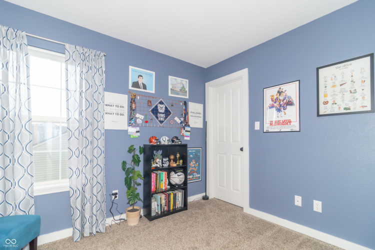Listing Image 24
