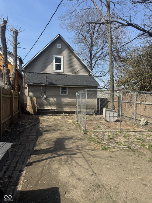 Listing Image 13