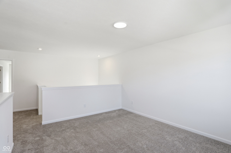 Listing Image 47
