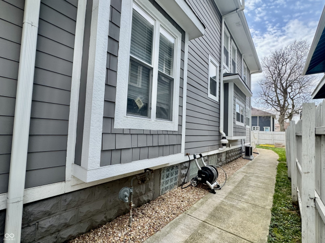 Listing Image 39