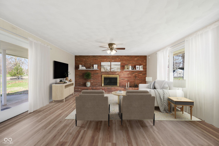 Listing Image 8