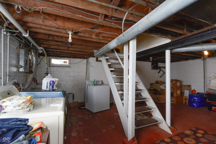 Listing Image 19