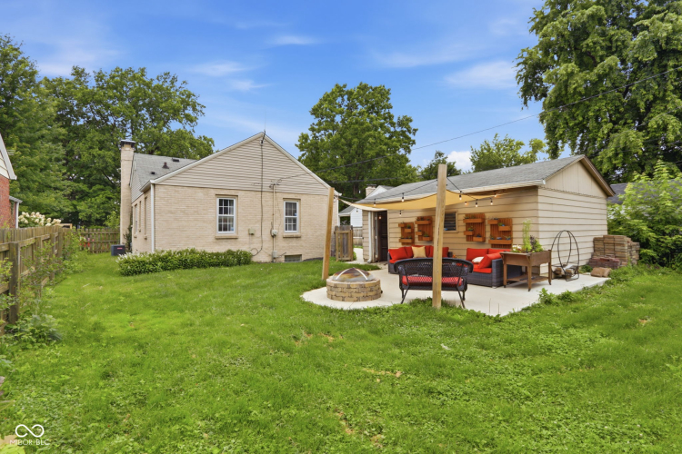 Listing Image 18