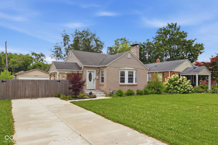 Listing Image 21