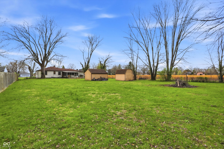 Listing Image 16