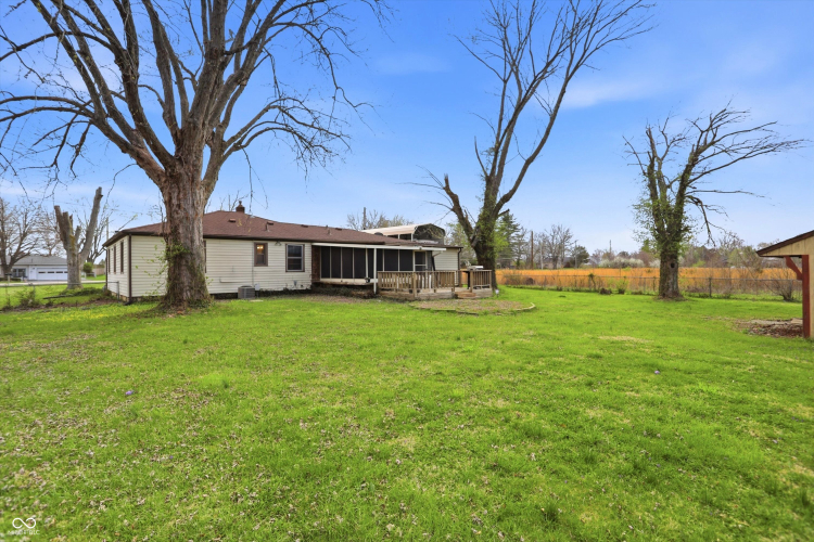 Listing Image 18
