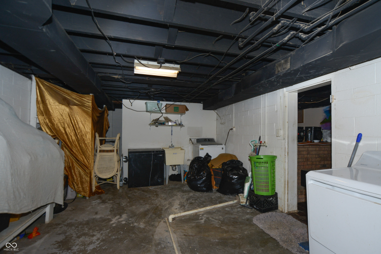 Listing Image 30