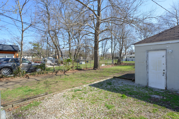 Listing Image 20