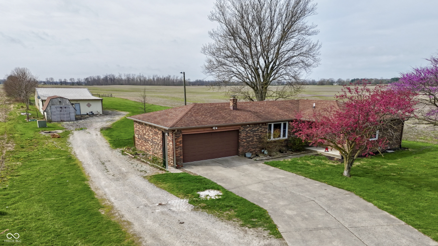 Listing Image 33