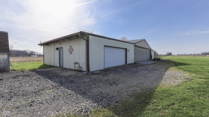 Listing Image 43