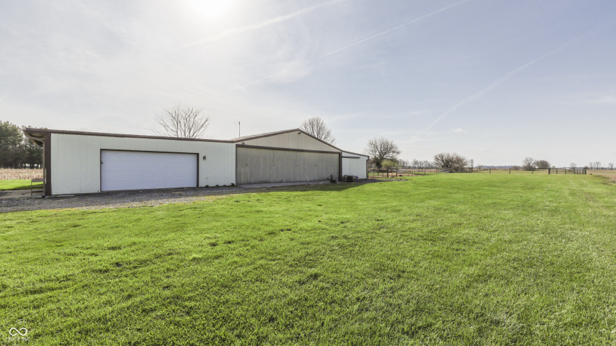 Listing Image 44