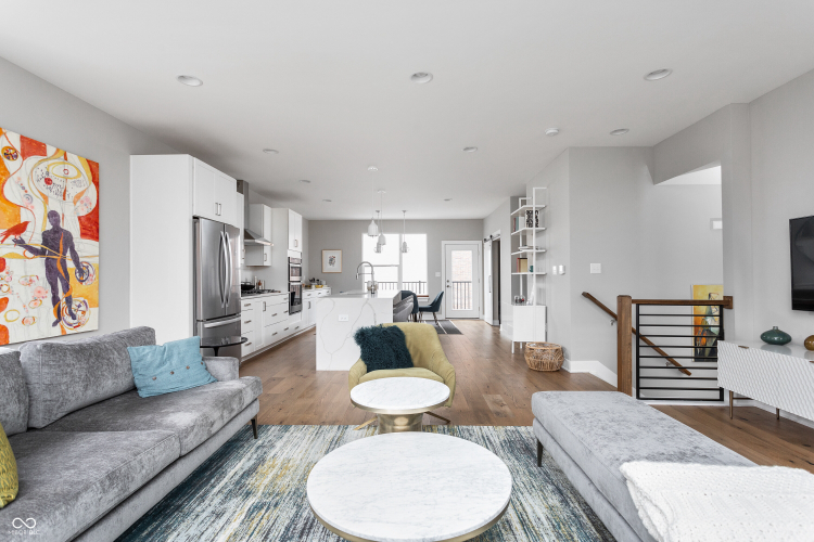 Listing Image 14