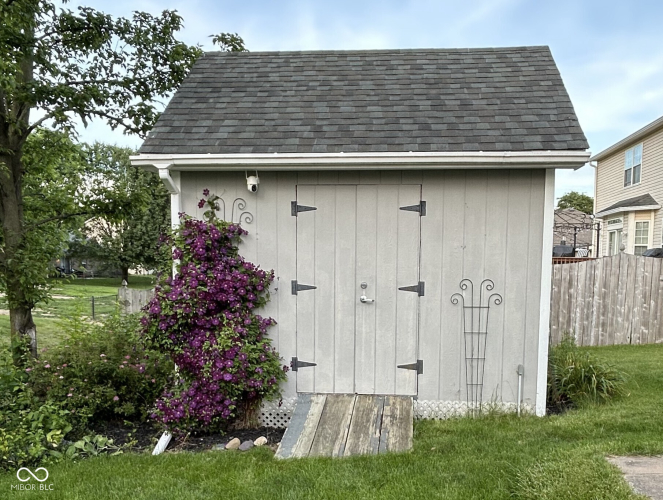 Listing Image 33
