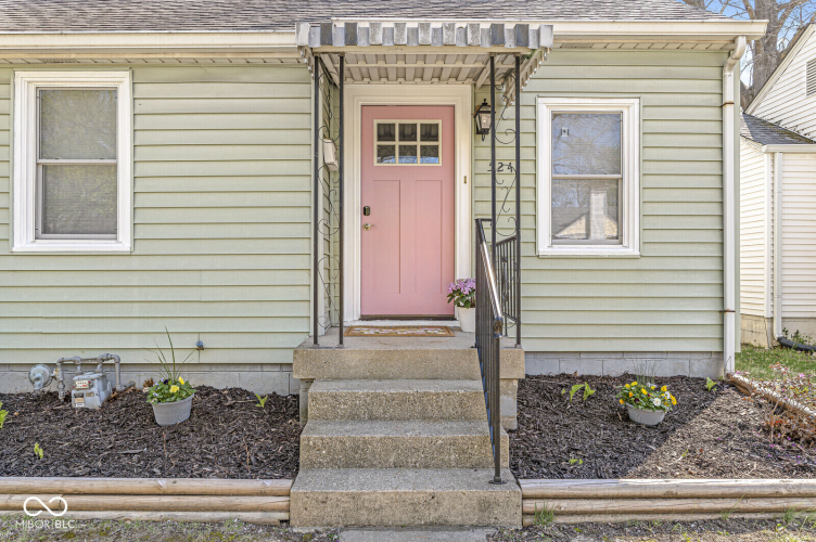 Listing Image 2