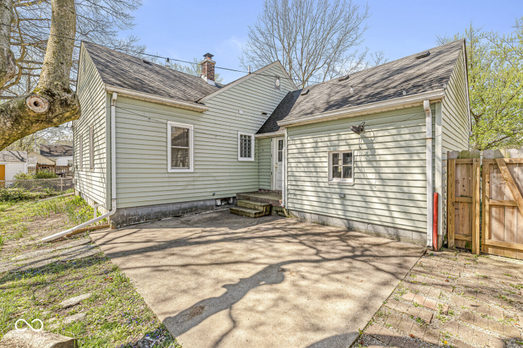 Listing Image 28