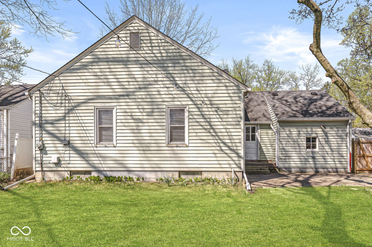 Listing Image 29