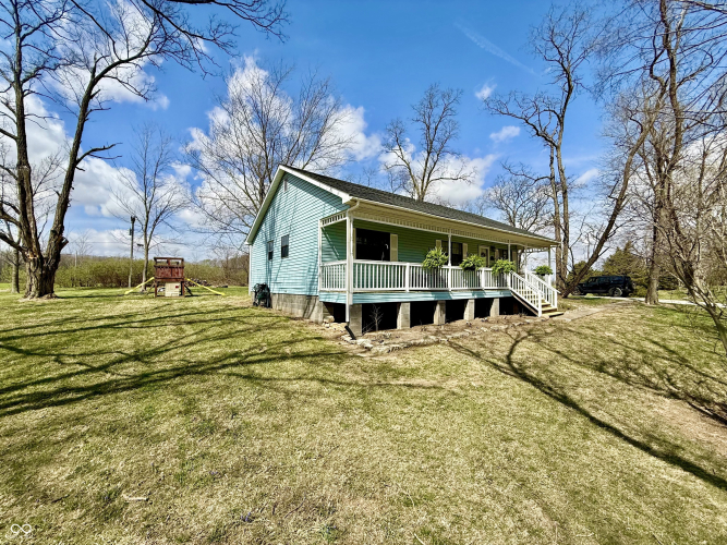 Listing Image 5