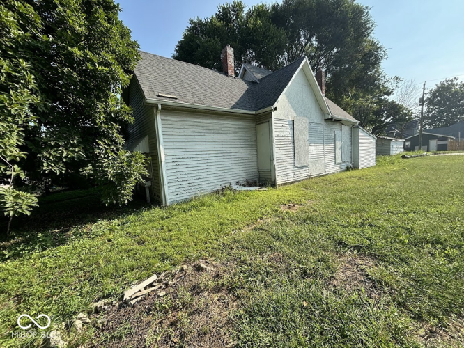 Listing Image 2