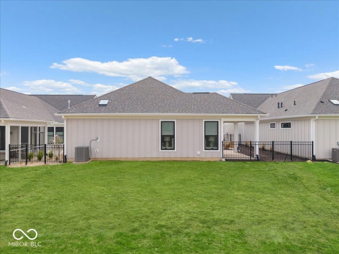 Listing Image 35