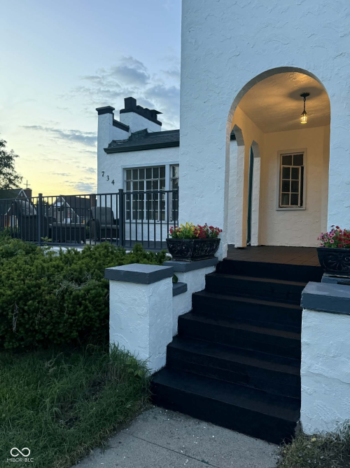 Listing Image 13