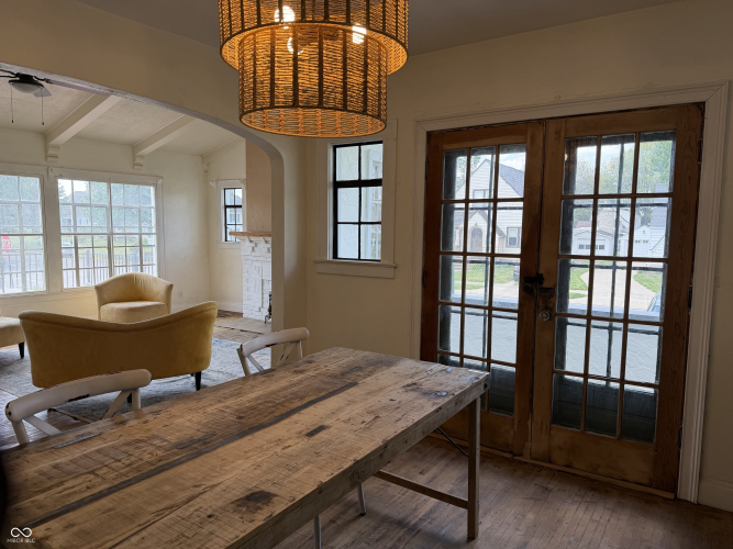 Listing Image 22
