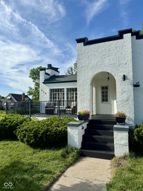 Listing Image 10