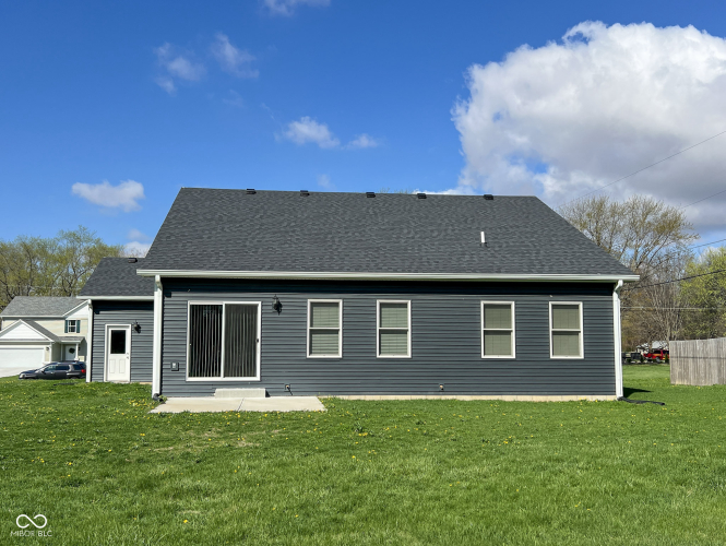 Listing Image 13